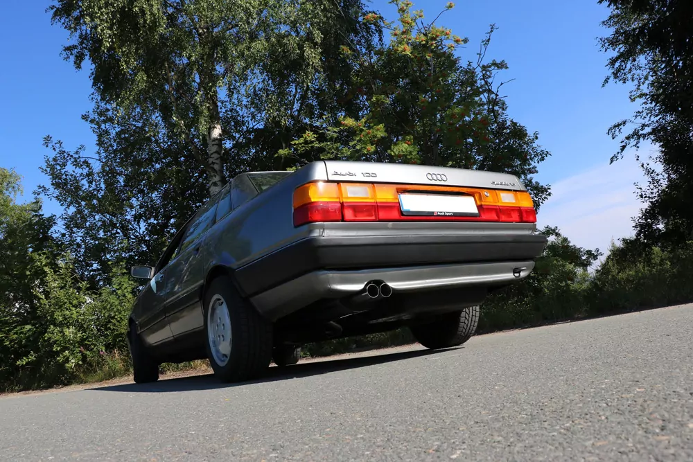 Audi 100 quattro Typ C3 Endschalldämpfer - 2x63 Typ 10 Kopie