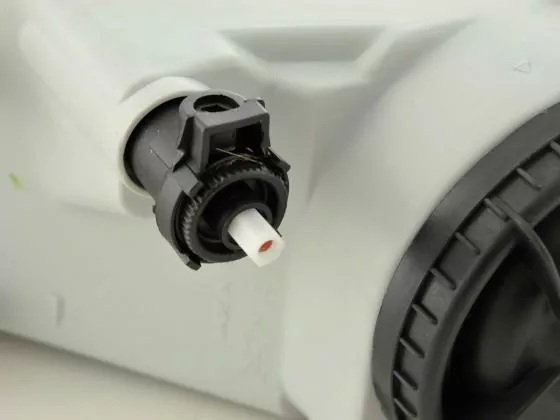 Verschleißteile Scheinwerfer rechts Mitsubishi Carisma (Typ DA0) Bj. 95-99