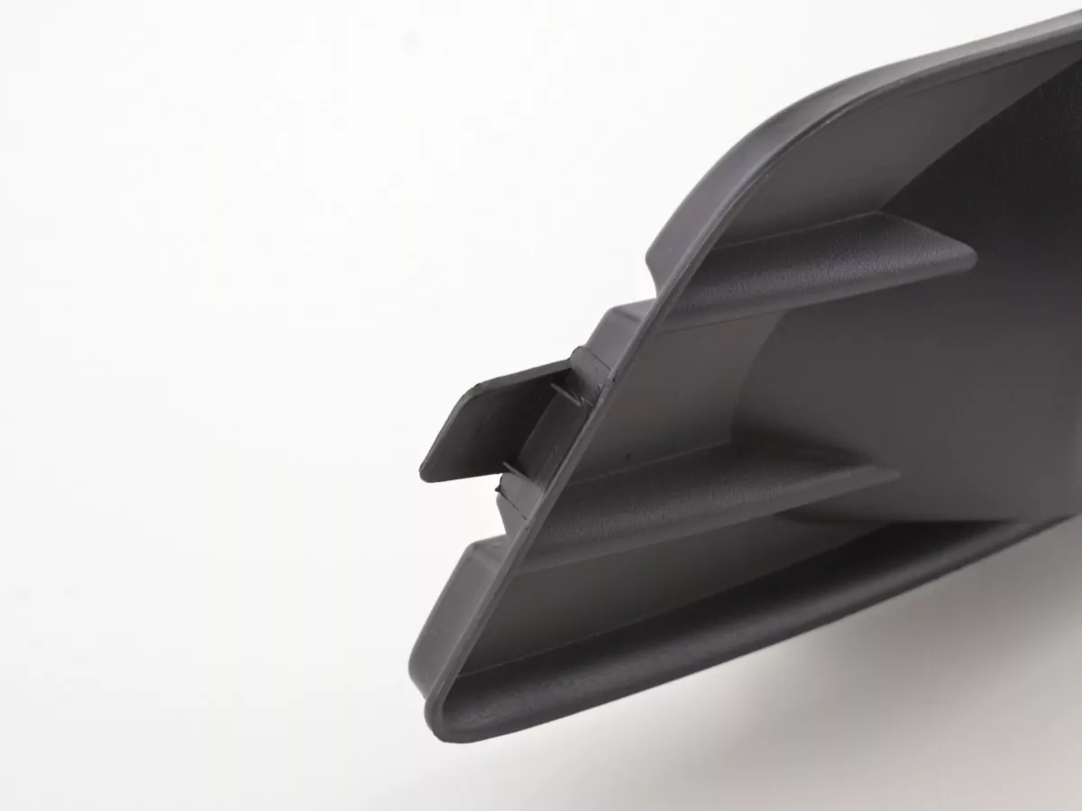 Verschleißteile Nebelscheinwerferblende rechts Audi A3 Bj. 09-13