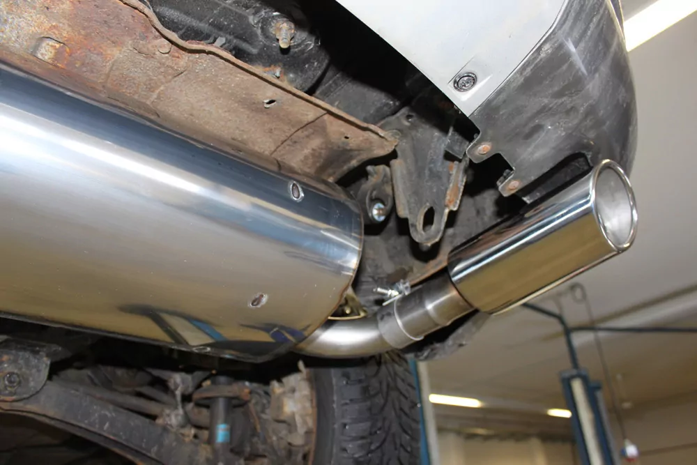 Mitsubishi Outlander 4WD  Endschalldämpfer - 115x85 Typ 33