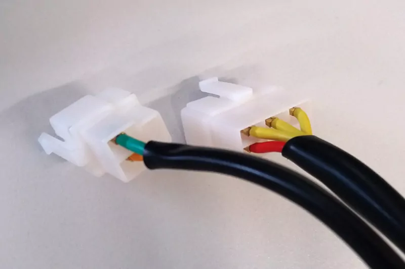 ElectroSport Laderegler ESR 770