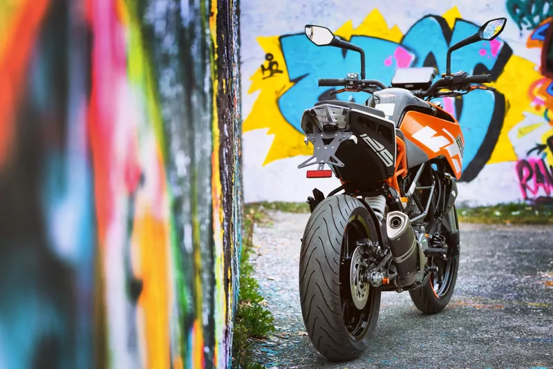 Kurzes Heck - Kennzeichenträger - Kennzeichenhalter für KTM 125 Duke ab 2017-2019