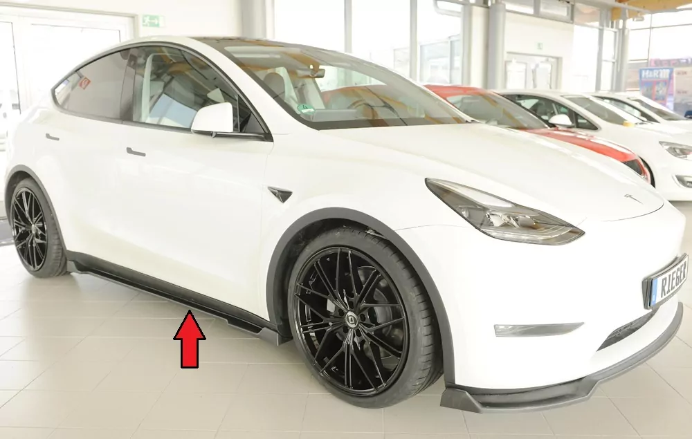 Rieger Seitenschweller rechts ansatz matt schwarz für Tesla Model Y  (003)  03.20-
