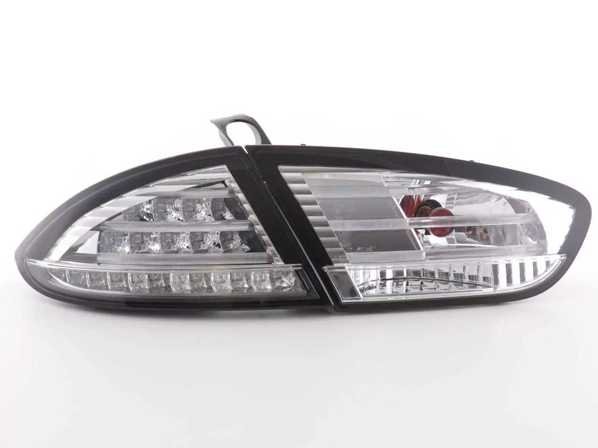 LED Rückleuchten Set Seat Leon Typ 1P Bj. 09-12 chrom