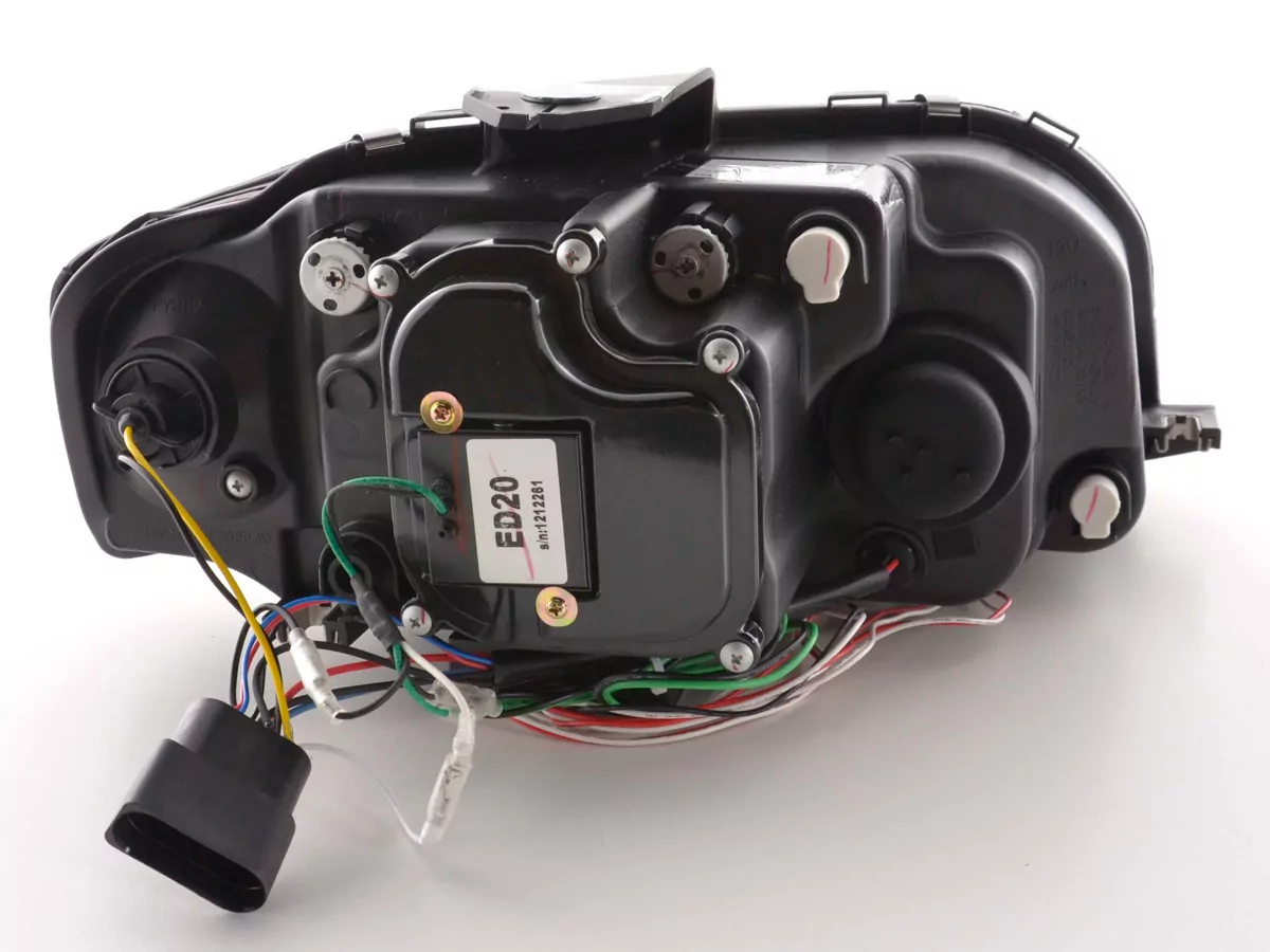 Scheinwerfer Set Daylight LED TFL-Optik Audi A3 Typ 8P/8PA Bj. 03-08 chrom