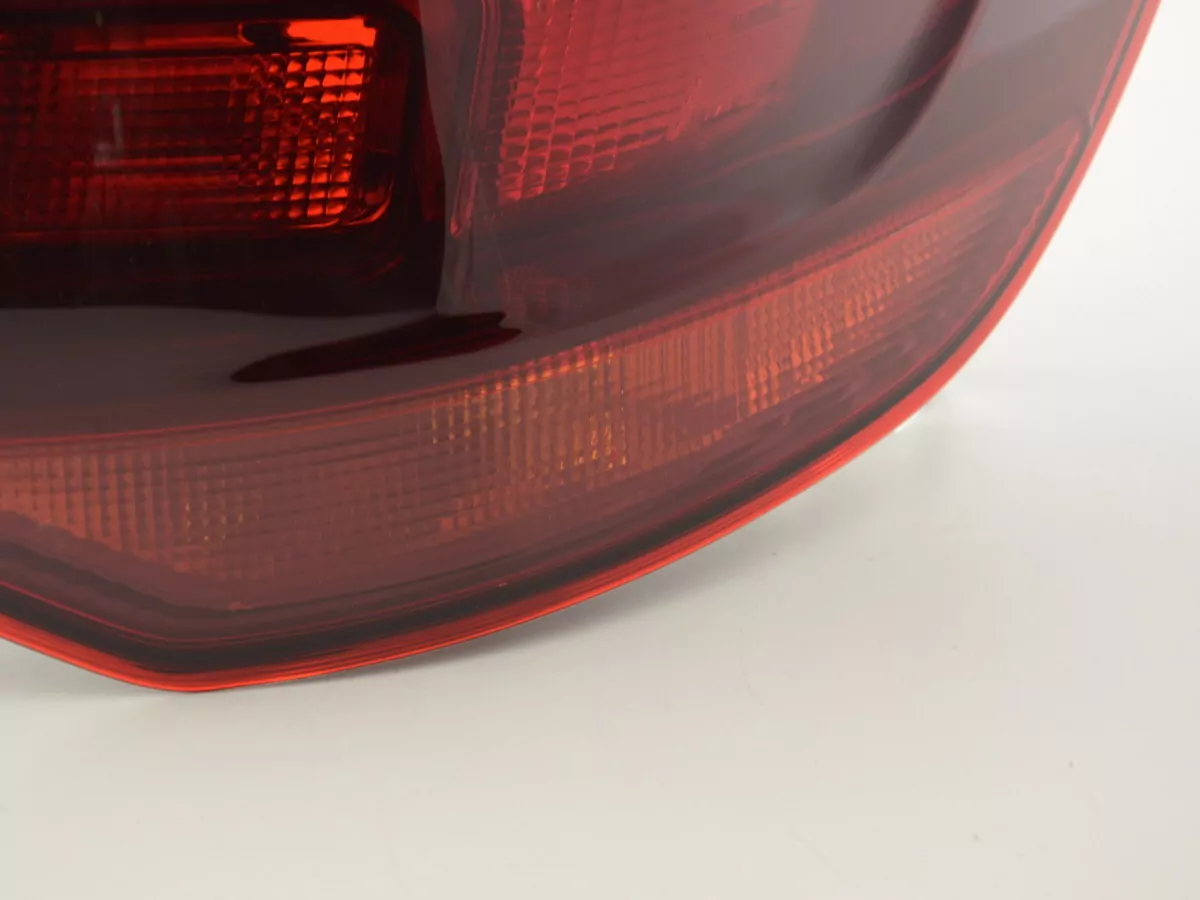 Verschleißteile Rückleuchte rechts Opel Astra J Kombi Bj. 10-12