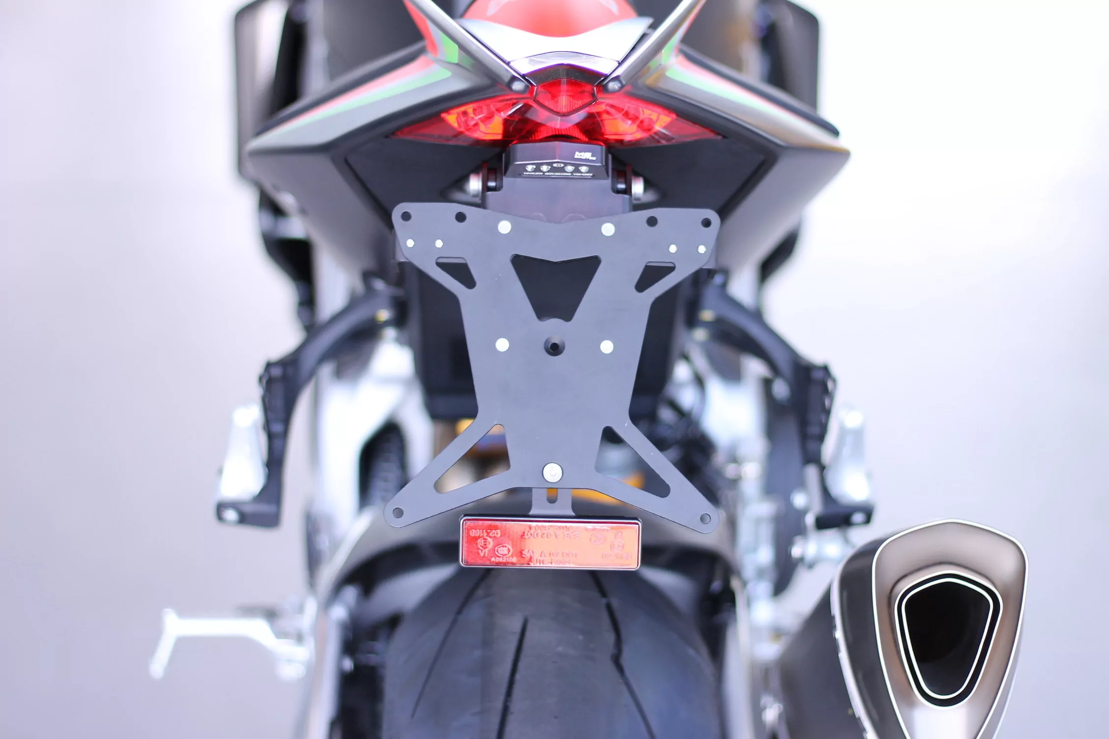 Kurzes Heck - Kennzeichenträger - Kennzeichenhalter für Aprilia RSV4 1000 RR ab 2017