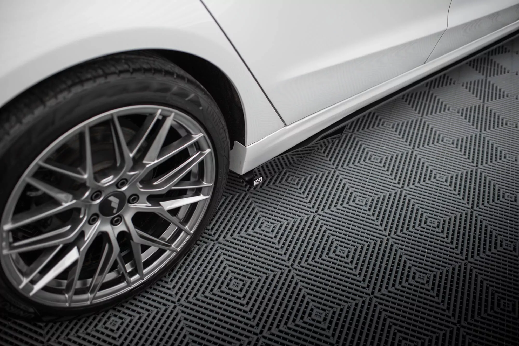 Seitenschweller Flaps Für Ford Mondeo Sport Mk5 Facelift / Fusion Sport Mk2 Facelift Schwarz Hochglanz