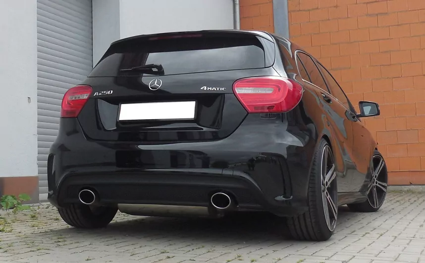 Mercedes A-Klasse 176 - 4-matic  Endschalldämpfer quer Ausgang rechts/links - 115x85 Typ 32 rechts/links
