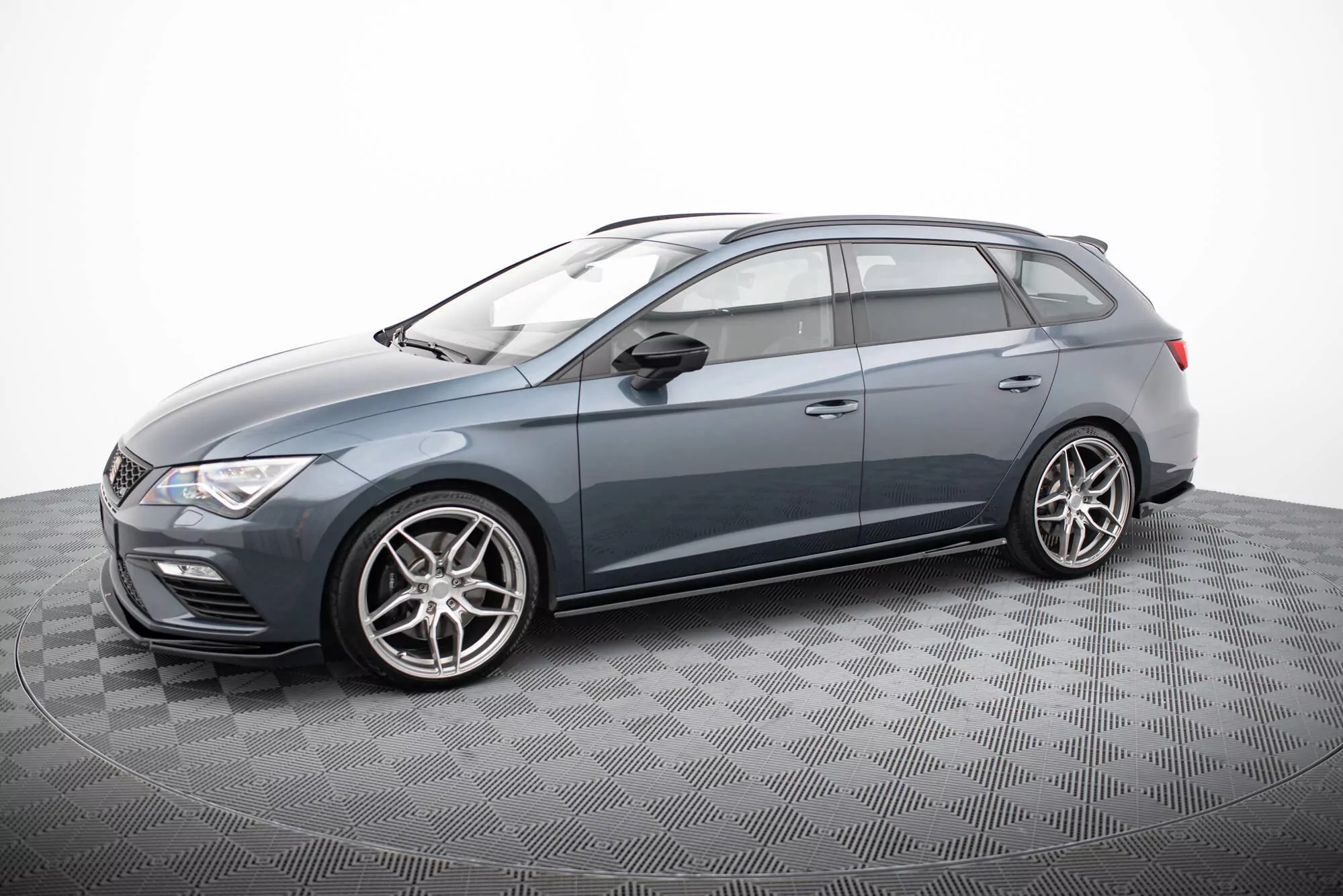 Seitenschweller Ansatz Passend Für Passend Für V.5 Seat Leon Cupra / FR Mk3 FL Schwarz Hochglanz Schwarz Hochglanz