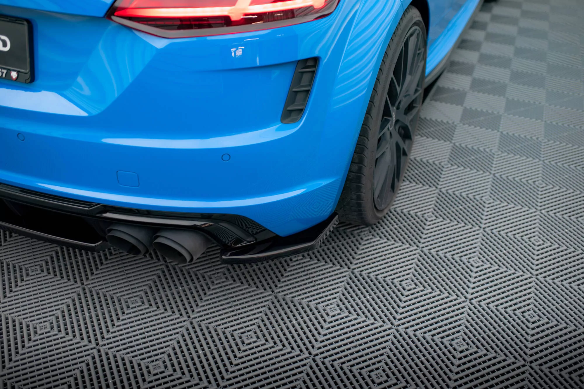 Heck Ansatz Flaps Diffusor Für Audi TT S 8S Facelift Schwarz Hochglanz