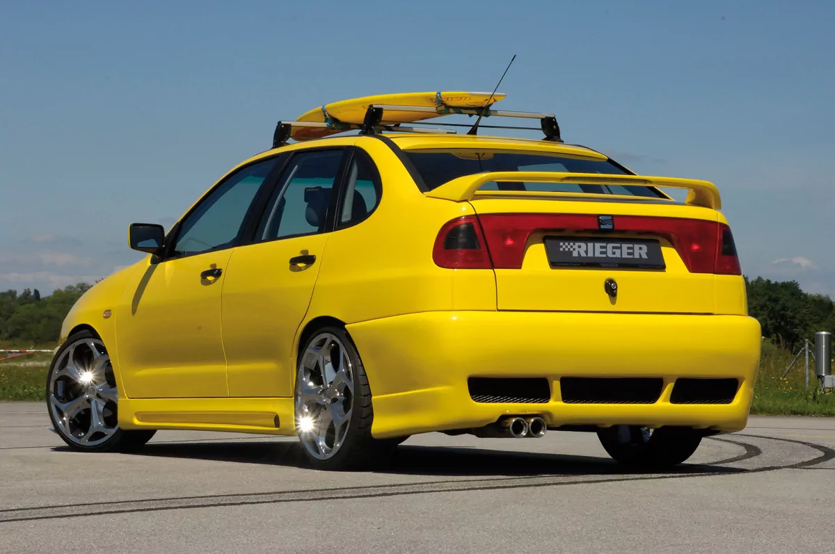 Rieger Heckschürze für Seat Cordoba (6K/C) | Lim. 96-99 -> nur bis Bj. 2000, nicht Facelift!