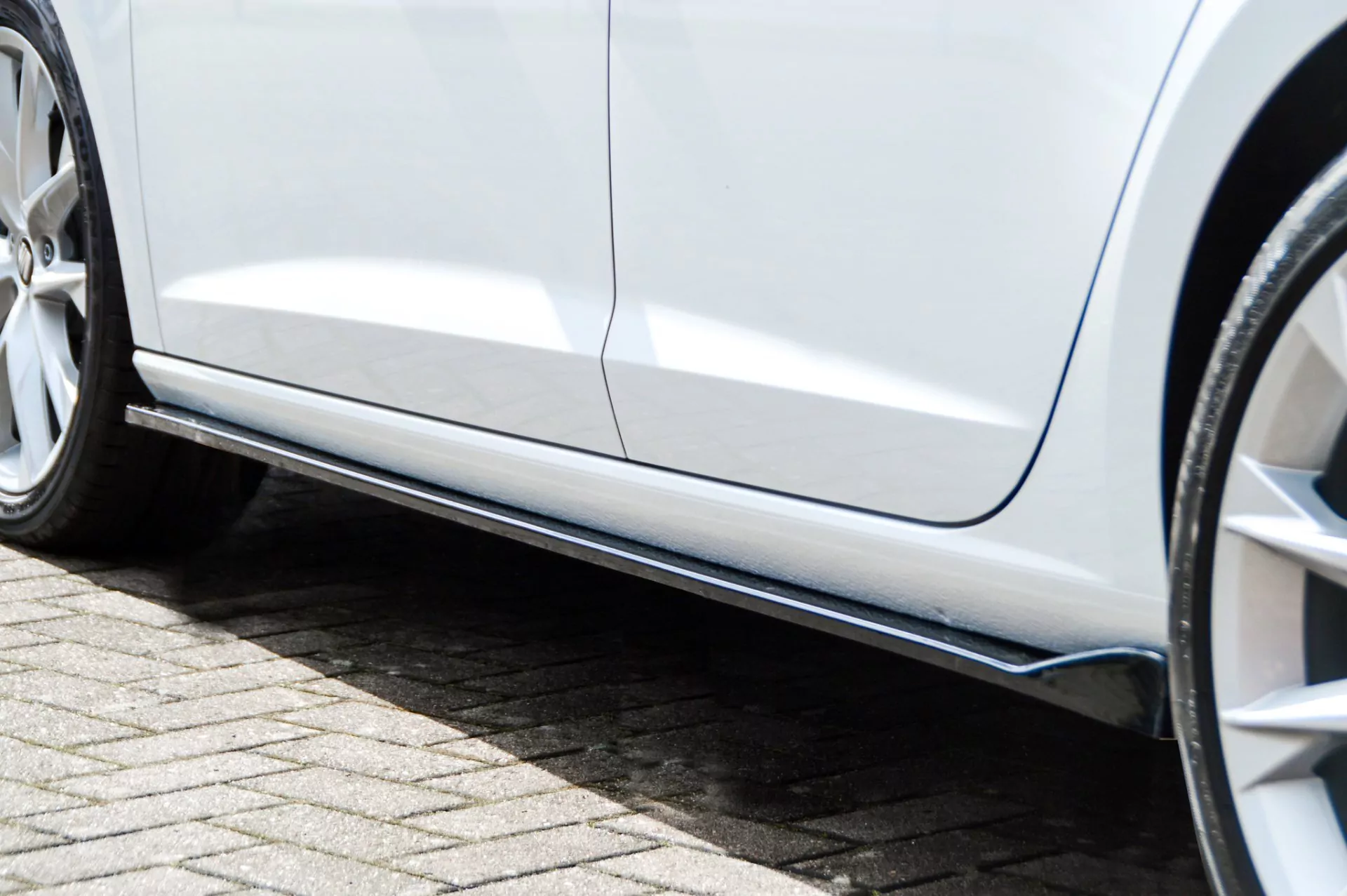 Seitenschweller im Cup3 Look für Seat Leon 5F Facelift