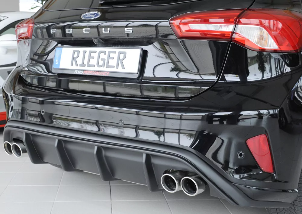 Rieger Heckeinsatz matt schwarz für Ford Focus 4 ST (DEH) 5-tür. (Schrägheck) 06.19-03.22 (bis Facelift)