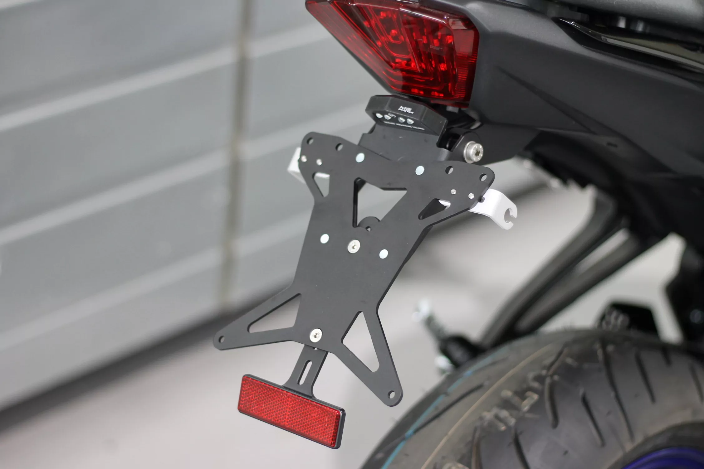 Kurzes Heck - Kennzeichenträger - Kennzeichenhalter für Yamaha MT-07 ab 2014