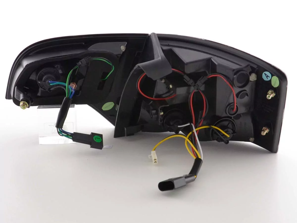 LED Rückleuchten Set Audi A4 Avant Typ 8E Bj. 04-08 schwarz