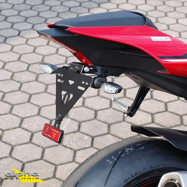 alpha Technik Kennzeichenhalter Yamaha YZF-R1,R1M; Typ RN32,RN49,RN65; Modelljahr 2017-
