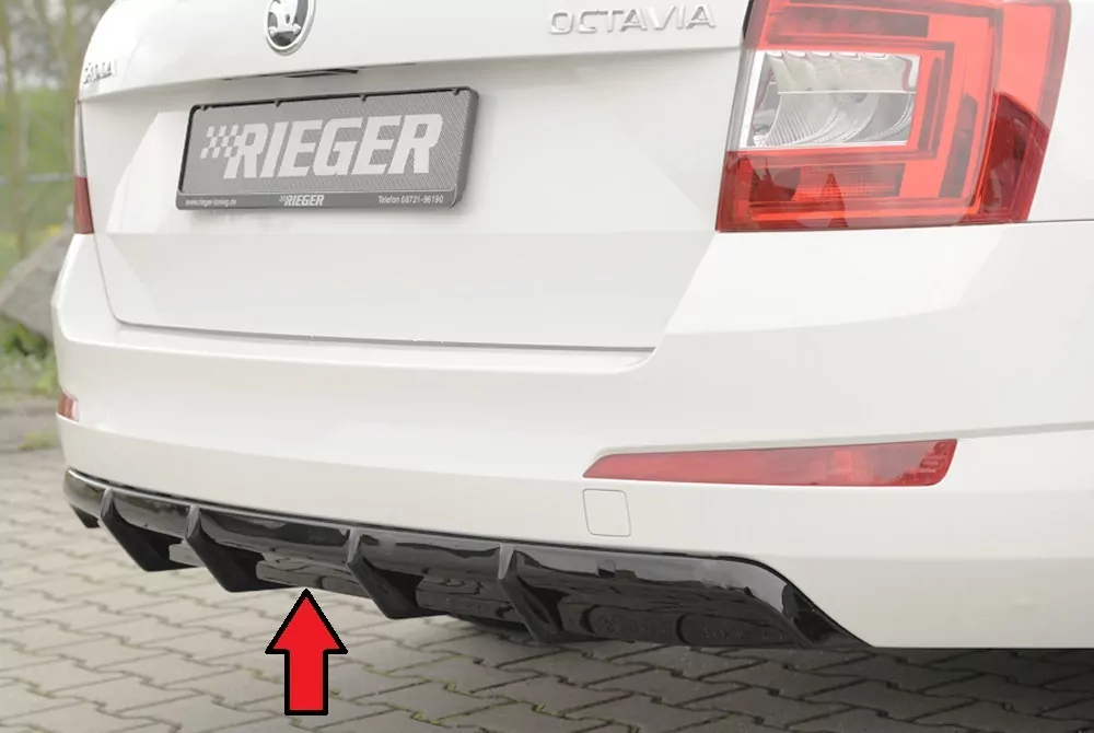Rieger Heckeinsatz für Skoda Octavia (5E) - Combi 02.17-03.20 (ab Facelift) schwarz glanz
