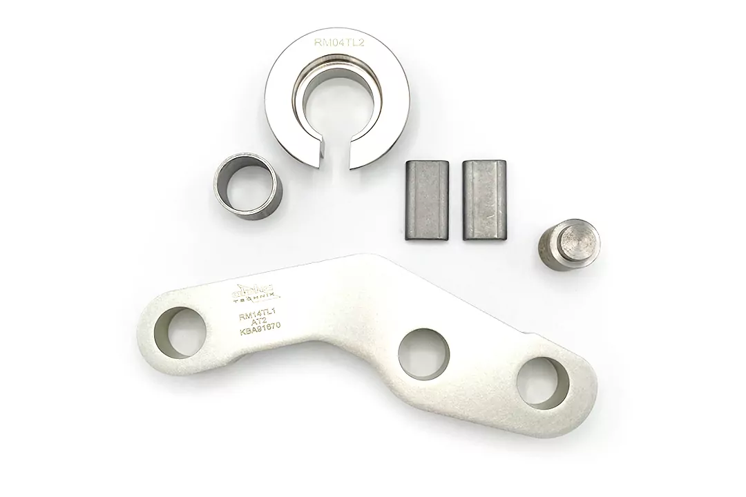 alpha Technik Tieferlegungssatz 40mm Yamaha MT07 Tracer700.MTT690 Typ RM14/RM15 Modelljahr 2016-