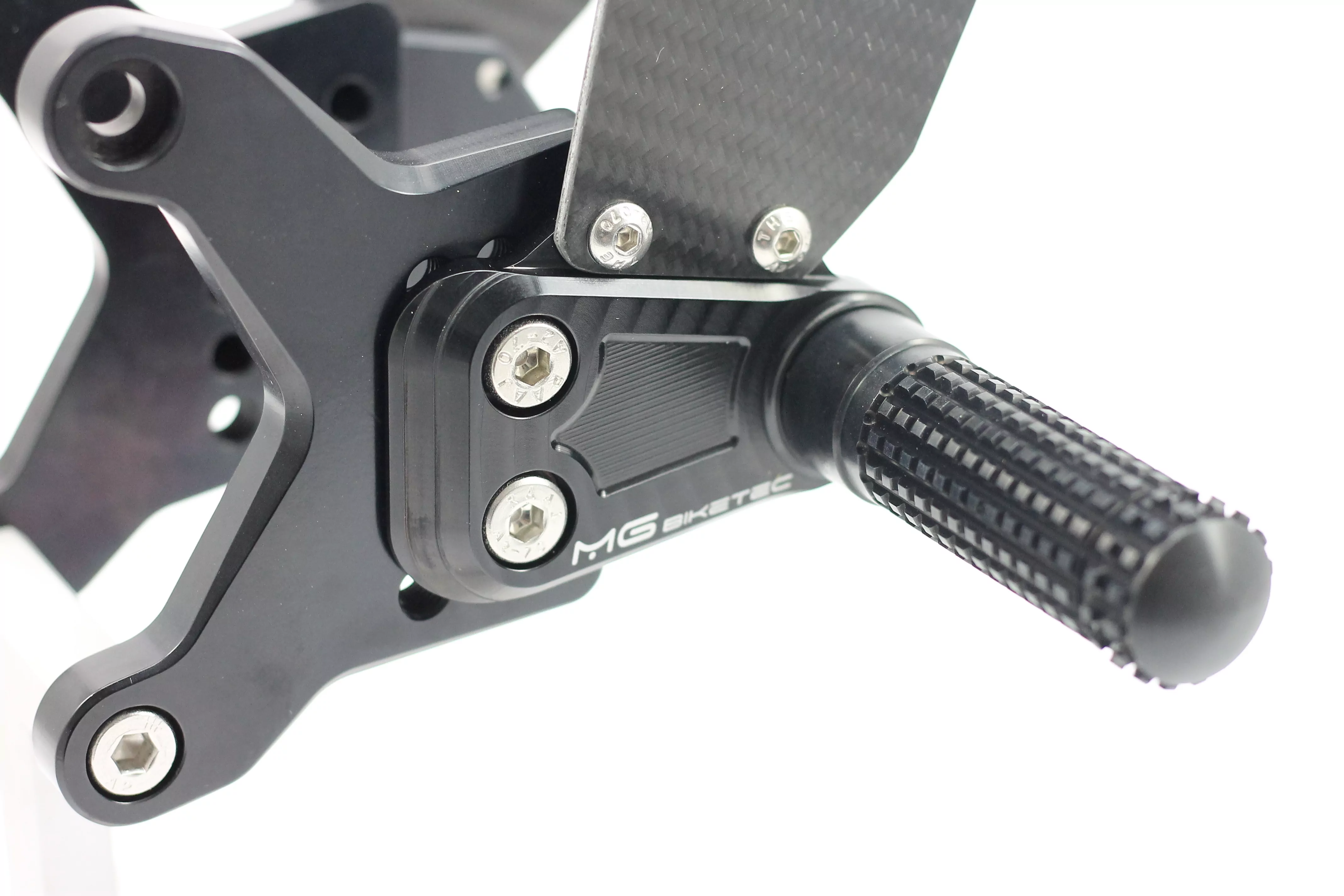 MG Biketec Sportfussrastenanlage / Rastenanlage / Fußrastenanlage mit ABE, gültig in D - A - CH für MV Agusta F4 1000 RR ab 2011