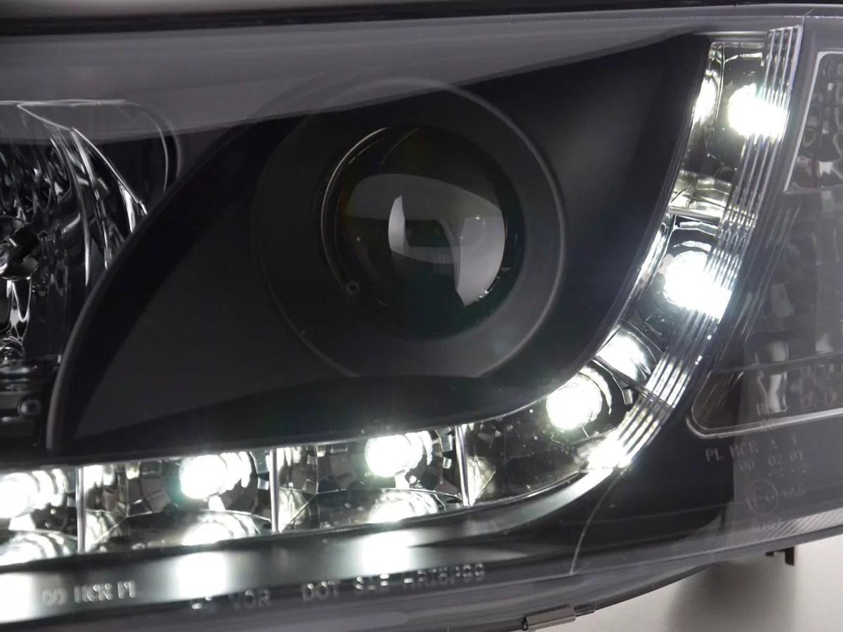 Scheinwerfer Set Daylight LED Tagfahrlicht Audi A6 4B Bj. 97-00 schwarz
