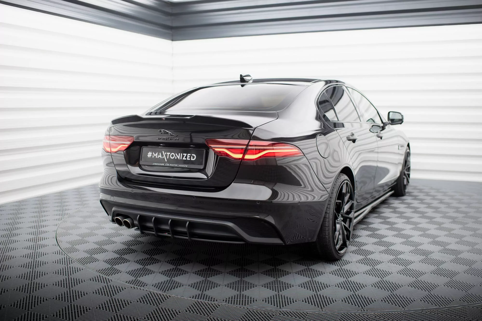 Street Pro Heckschürze Für Jaguar XE X760 Facelift