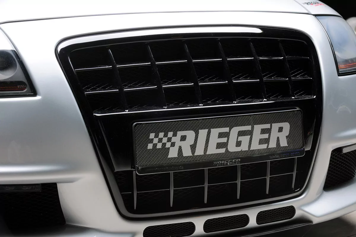Rieger Grill mit integrierter Kennzeichenauflage für Audi TT (8N) - Roadster 09.98- schwarz glanz