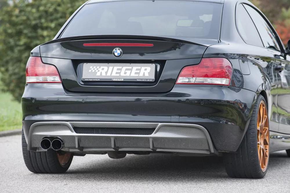 Rieger Heckeinsatz für BMW 1er E82, E88  (182 / 1C) - Cabrio 10.07- carbon optik