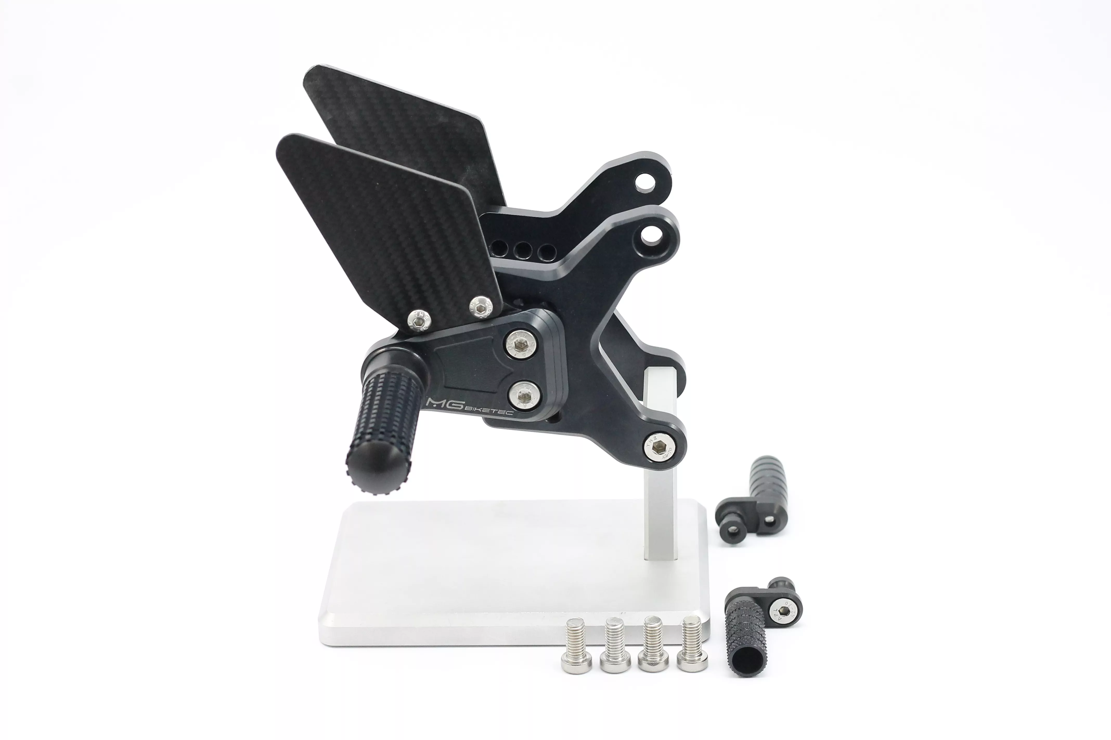 MG Biketec Sportfussrastenanlage / Rastenanlage / Fußrastenanlage mit ABE, gültig in D - A - CH für MV Agusta F4 1000 RR ab 2011