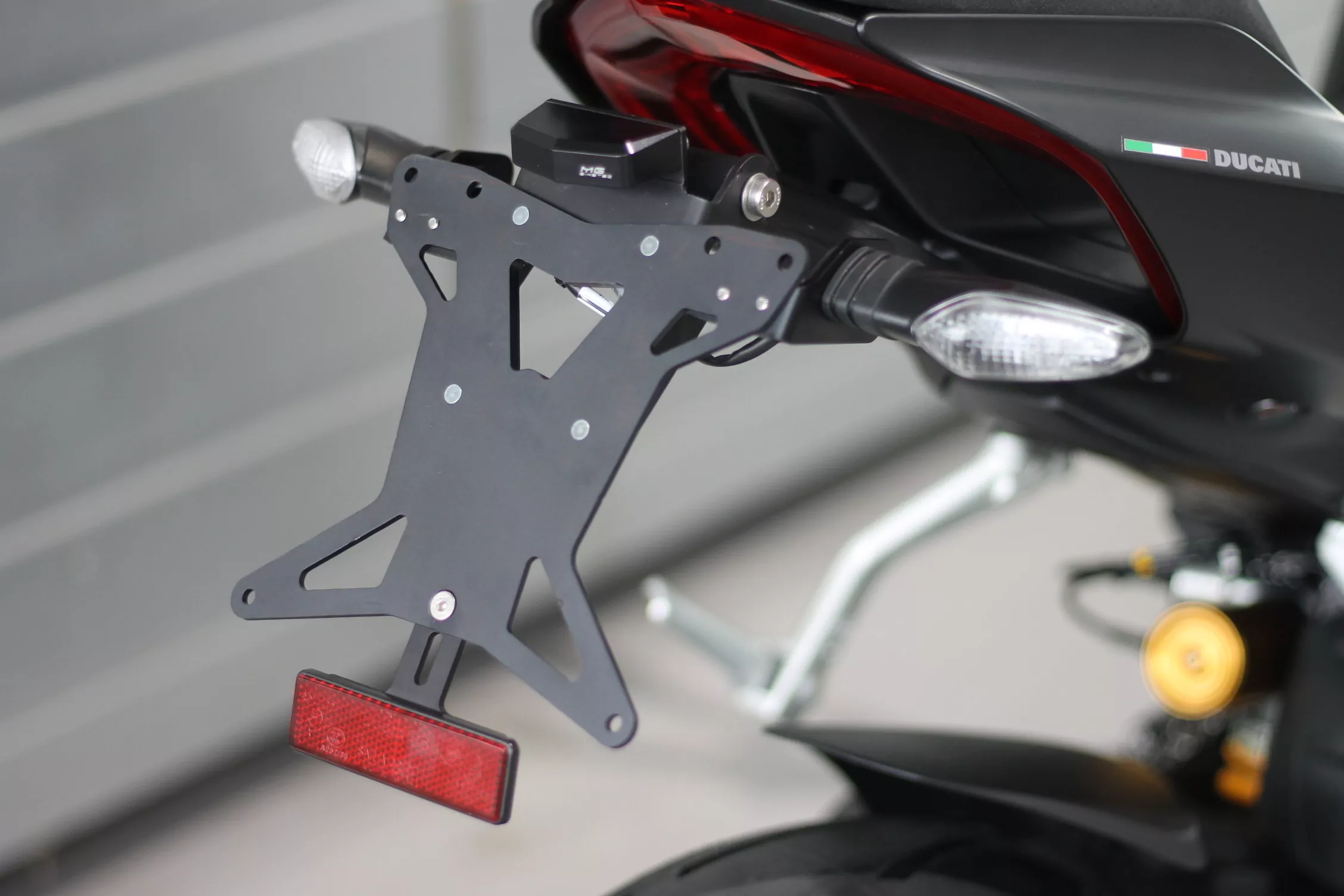 MG Biketec Kennzeichenhalter für Ducati Panigale V4 S ab 2018-2021