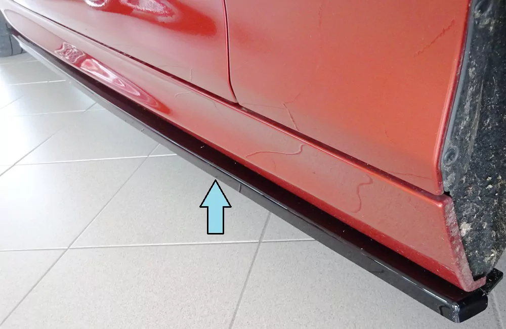 Rieger Seitenschweller rechts ansatz glanz schwarz für BMW 1er F21  (1K2) Lim. / 2-tür. 05.2015- (ab Facelift) LCI