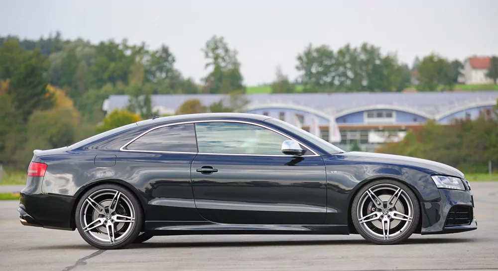 Rieger Spoilerstoßstange für Audi A5 (B8/B81) - Cabrio 06.07-07.11 (bis Facelift) carbon optik