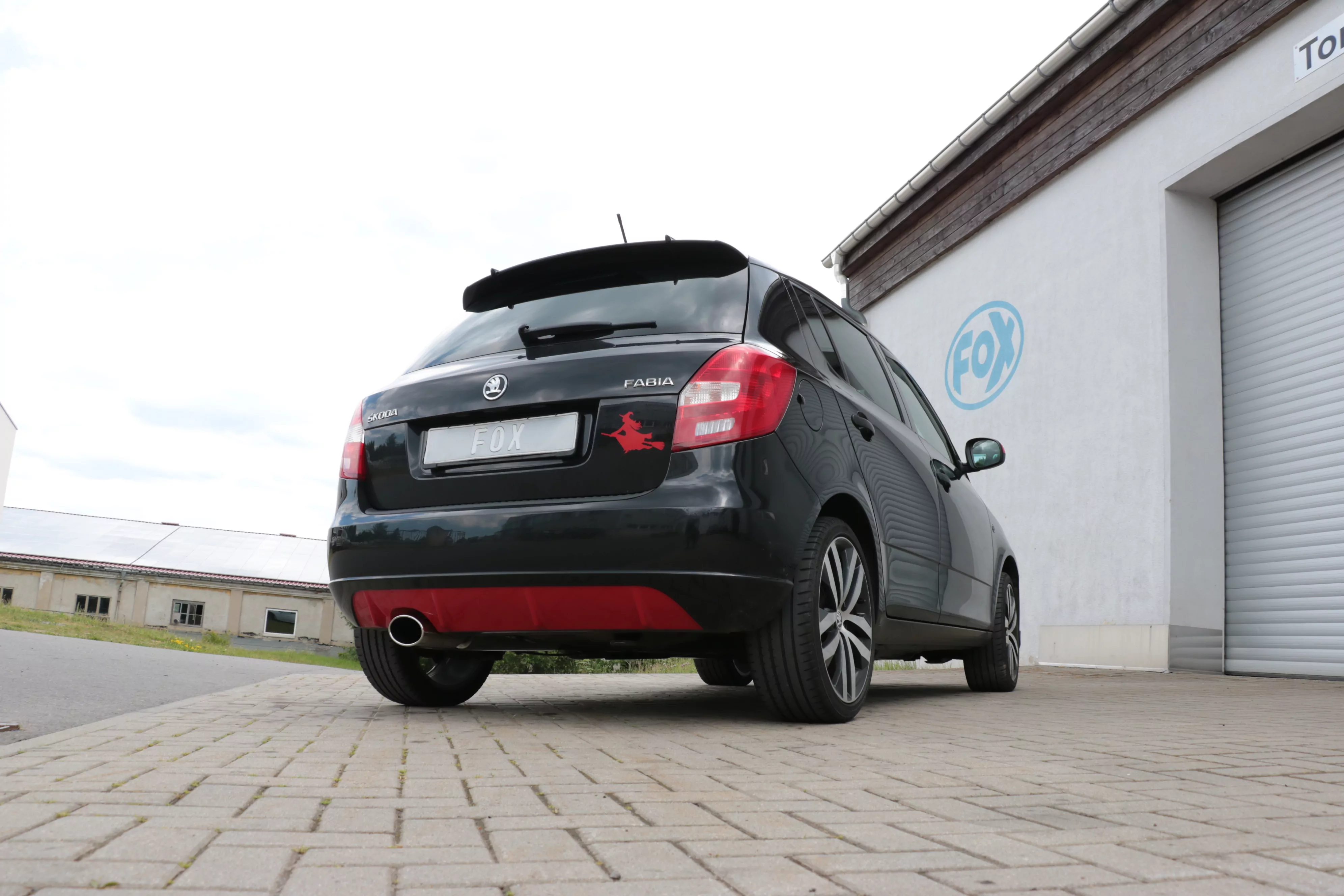 Skoda Fabia  Limousine  Endschalldämpfer - 160x90 Typ 38