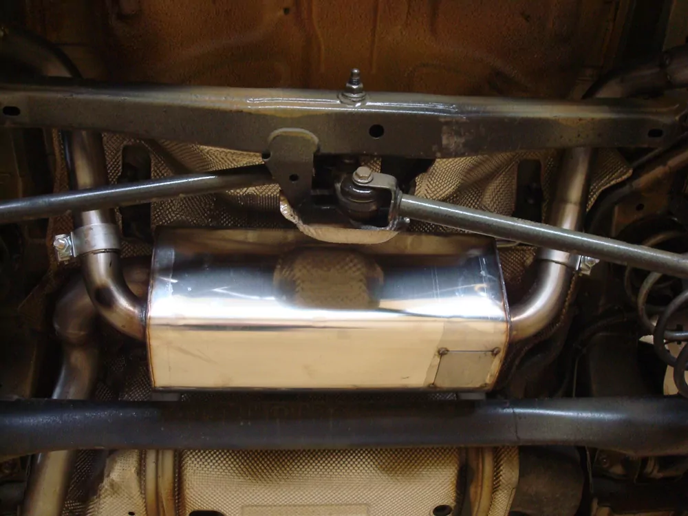 Opel Astra J Limousine  Endschalldämpfer quer Ausgang rechts/links - 135x80 Typ 53 rechts/links