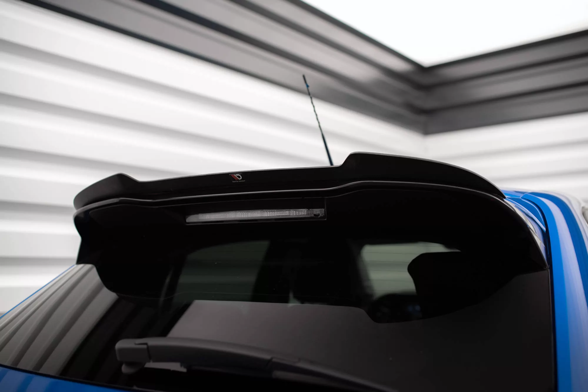 Spoiler CAP V.1 Für Peugeot 208 Mk2 Schwarz Hochglanz