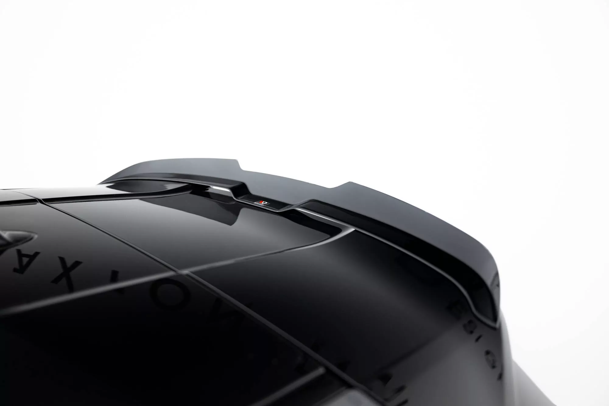 Spoiler CAP V.3 Für BMW 1er M135i / 128ti / M-Paket F40 Schwarz Hochglanz