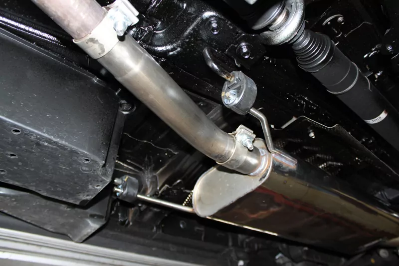 Toyota RAV 4 IV - Diesel  Mittelschalldämpfer mit sportlichen Klang