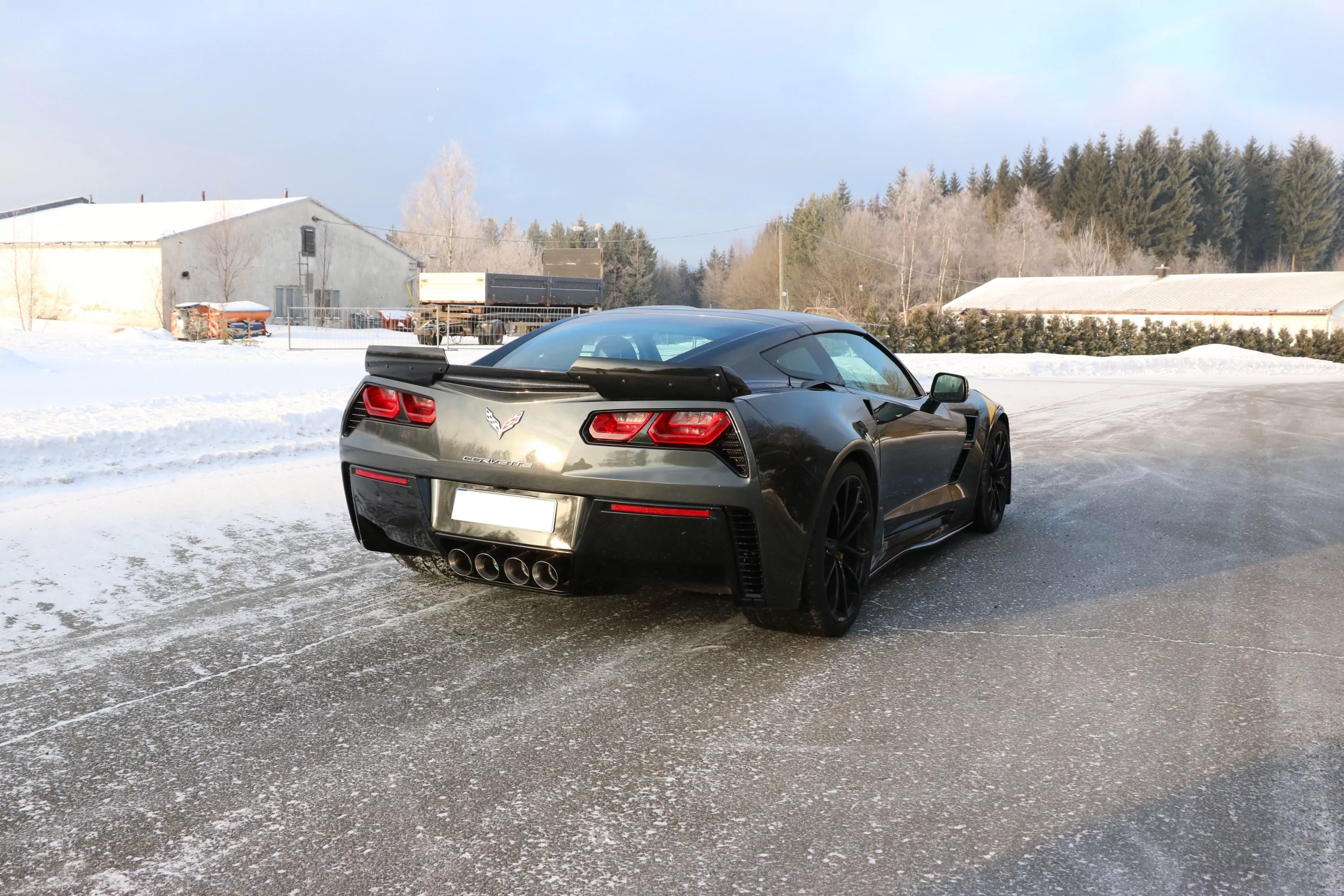 Corvette C7/ Z06  Endschalldämpfer Ausgang mittig - 4x100 Typ 25 mittig
