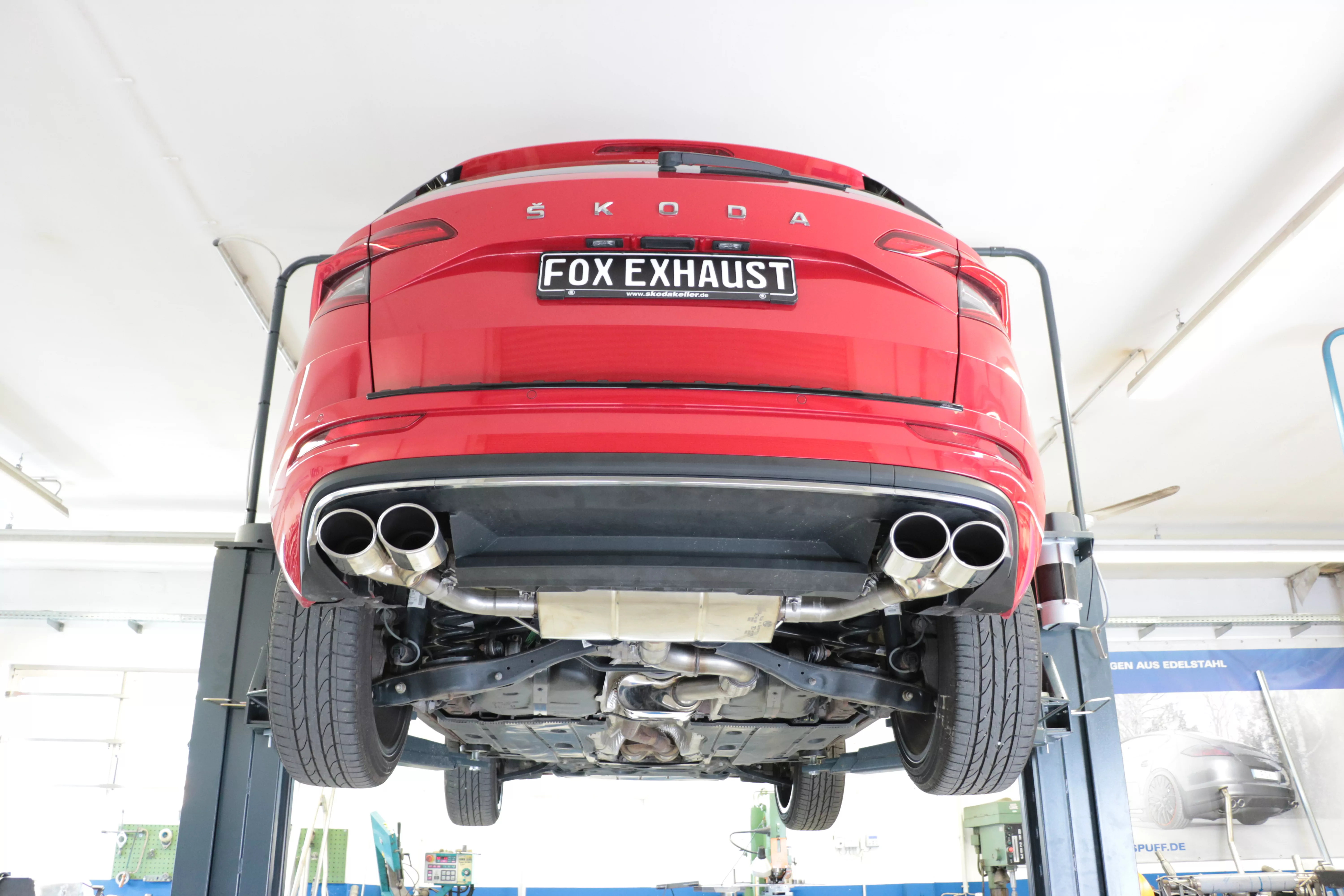 Skoda Karoq 4x4  Endschalldämpfer Ausgang rechts/links - 2x115x85 Typ 32 rechts/links