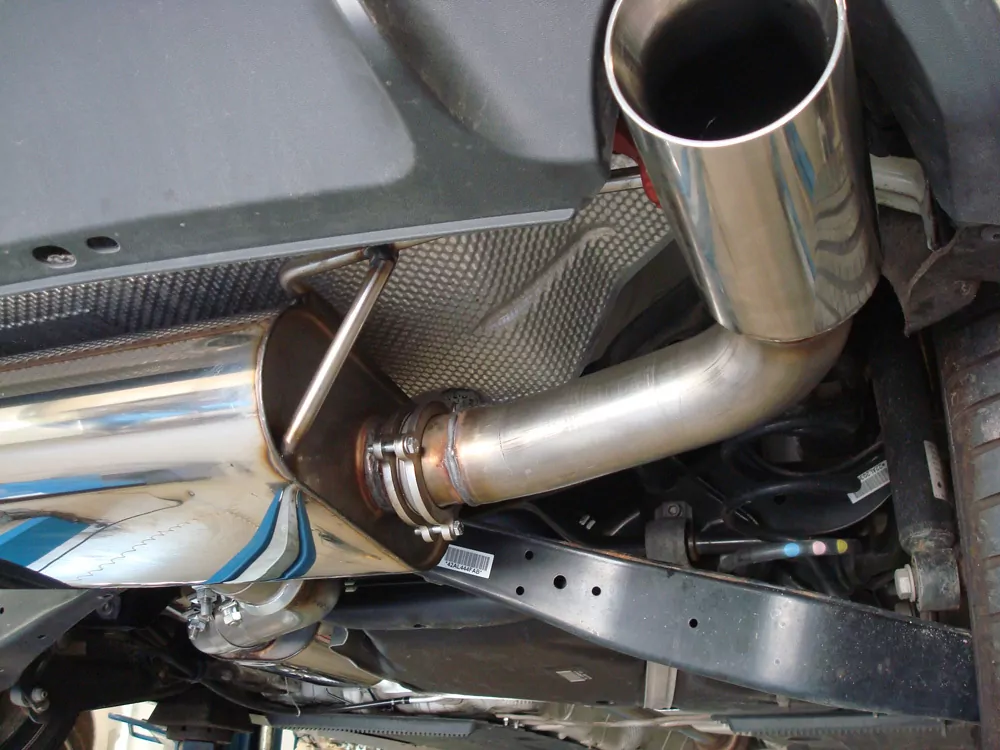 VW Golf 6 GTI + Cabrio  Endschalldämpfer Ausgang rechts/links - 1x90 Typ 25 rechts/links