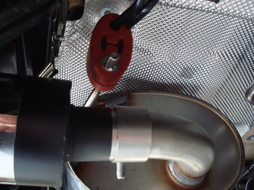 Ford Kuga  Endschalldämpfer Ausgang rechts/links - 106x71 Typ 32 rechts/links