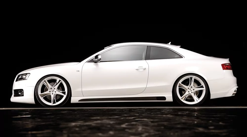 Rieger Heckschürzenansatz für Audi A5 (B8/B81) - Cabrio 06.07-07.11 (bis Facelift) carbon optik