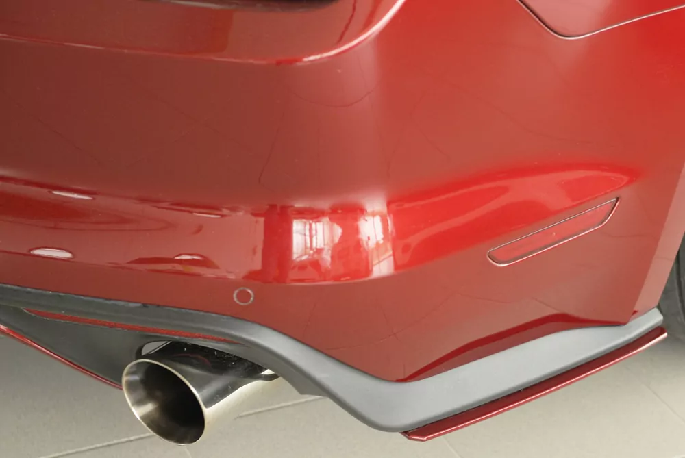 Rieger Heckschürzenansatz seitlich rechts für Ford Mustang 6 (LAE) | Coupé 11.14-07.17 (bis Facelift) für orig. GT-Heckschürze      in Vorbereitung !