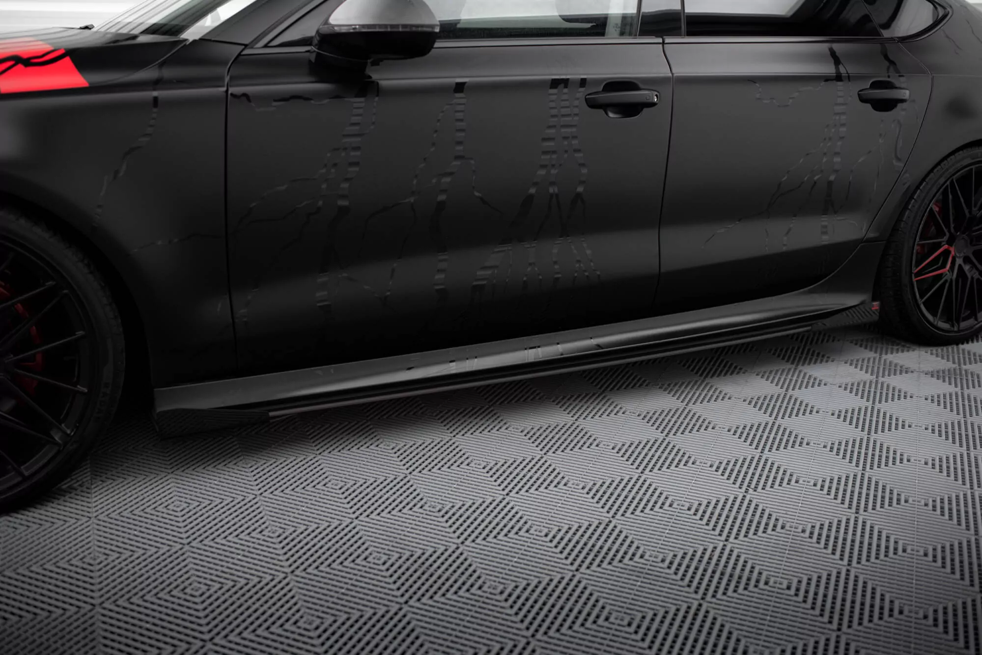 Street Pro Seitenschweller Ansatz Für + Flaps Audi A7 S-Line / S7 C7 Schwarz Hochglanz