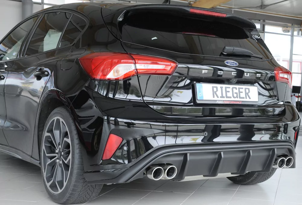 Rieger Heckeinsatz matt schwarz für Ford Focus 4 ST (DEH) 5-tür. (Schrägheck) 06.19-03.22 (bis Facelift)