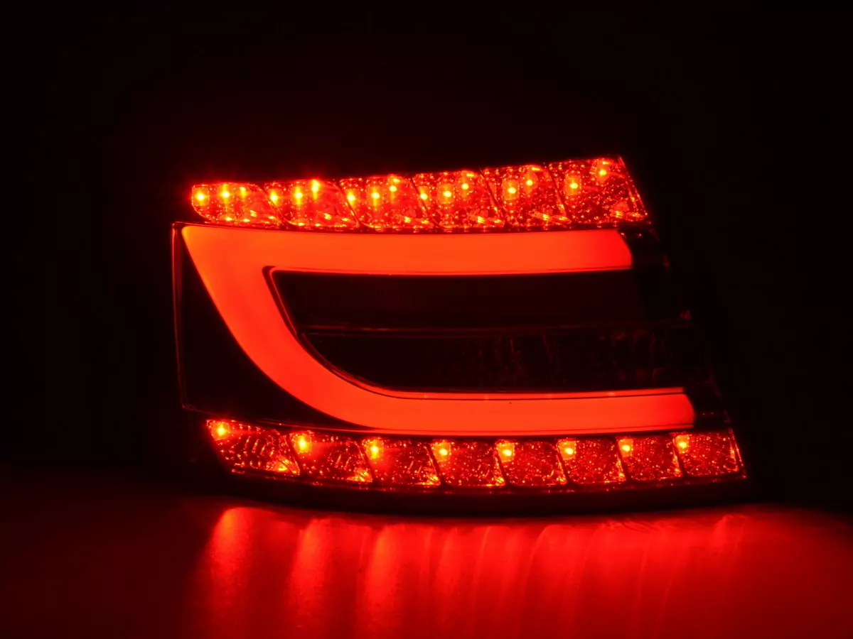 LED Rückleuchten Set Audi A6 Limo (4F) Bj. 04-08 rot/schwarz