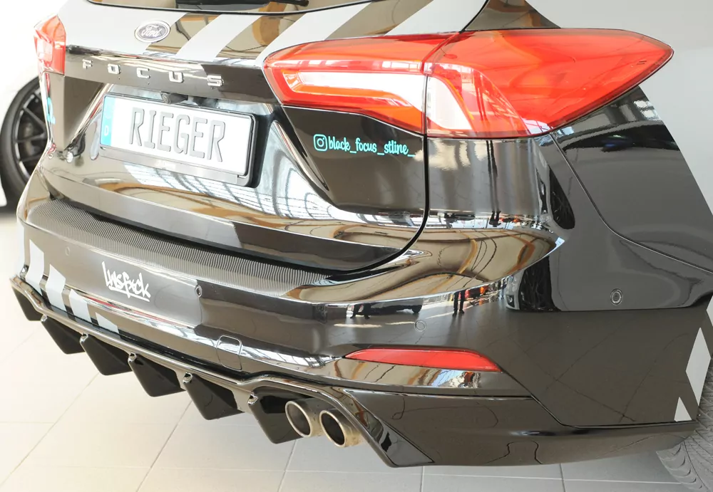 Rieger Heckeinsatz glanz schwarz für Ford Focus 4 ST (DEH) 5-tür. (Turnier) 04.22- (ab Facelift)
