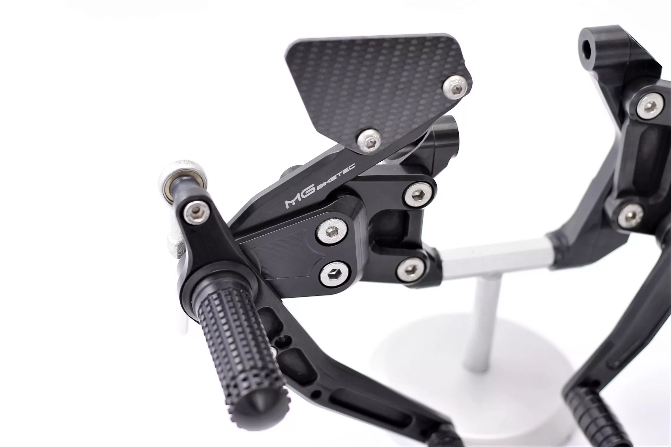 MG Biketec Sportfussrastenanlage / Rastenanlage / Fußrastenanlage mit ABE, gültig in D - A - CH für Ducati 959 Panigale V2 ab 2016-2019