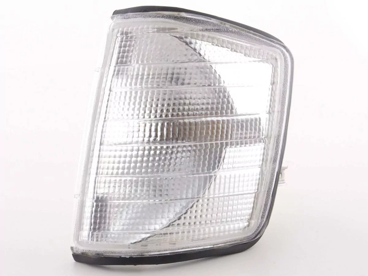 Frontblinker Blinker rechts Mercedes Benz C-Klasse (Typ W201) Bj. 82-93 weiß