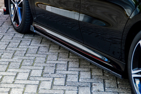 CUP Seitenschweller mit Wing vorne passend für Mercedes CLA X118 C118 AMG-Line ab 2019